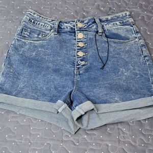 YMI button fly jean shorts size 5